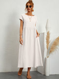 Women's short-sleeve dress with V-neckline