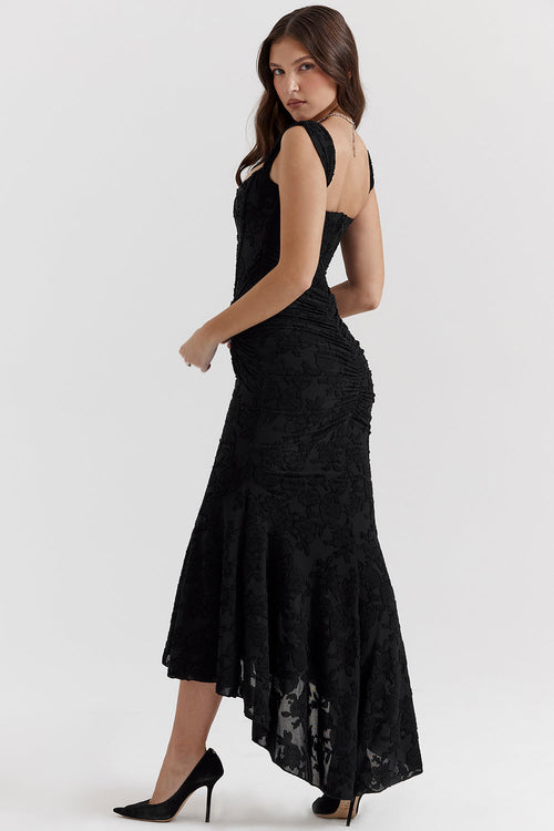 Women's bodycon dress with lace detail and ruched skirt