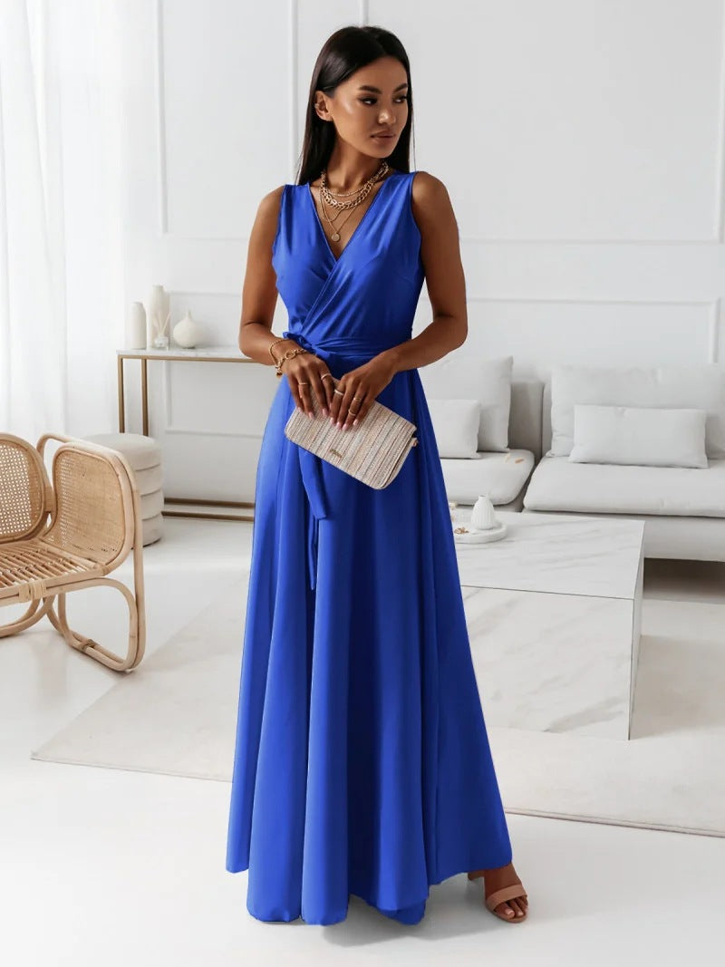 Women's cocktail dress with V-neckline