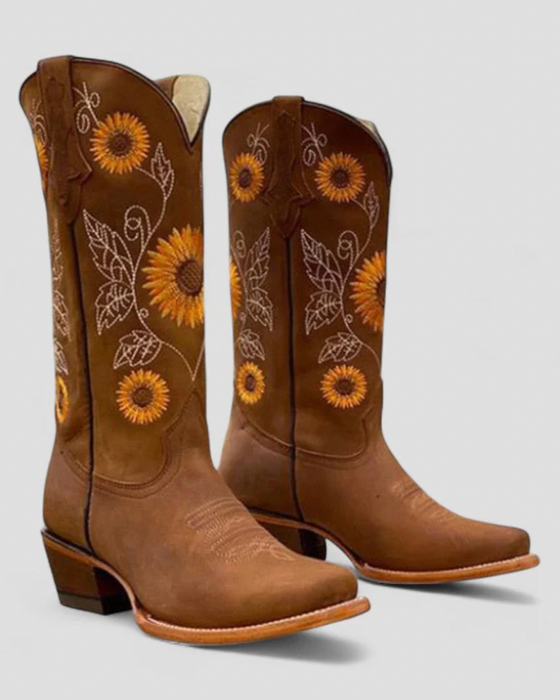 Women's cowboy boots with sunflower print and block heel