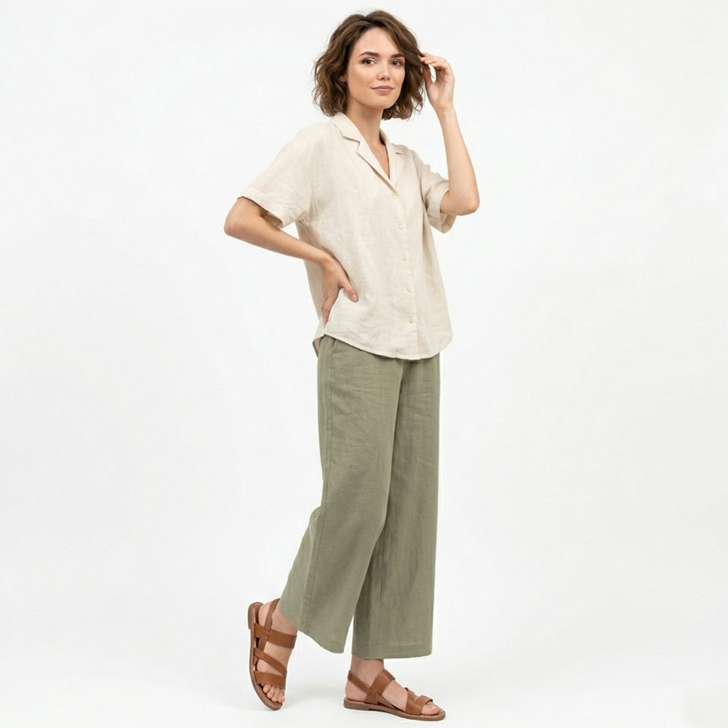 Women's flat sandals with straps and open toe