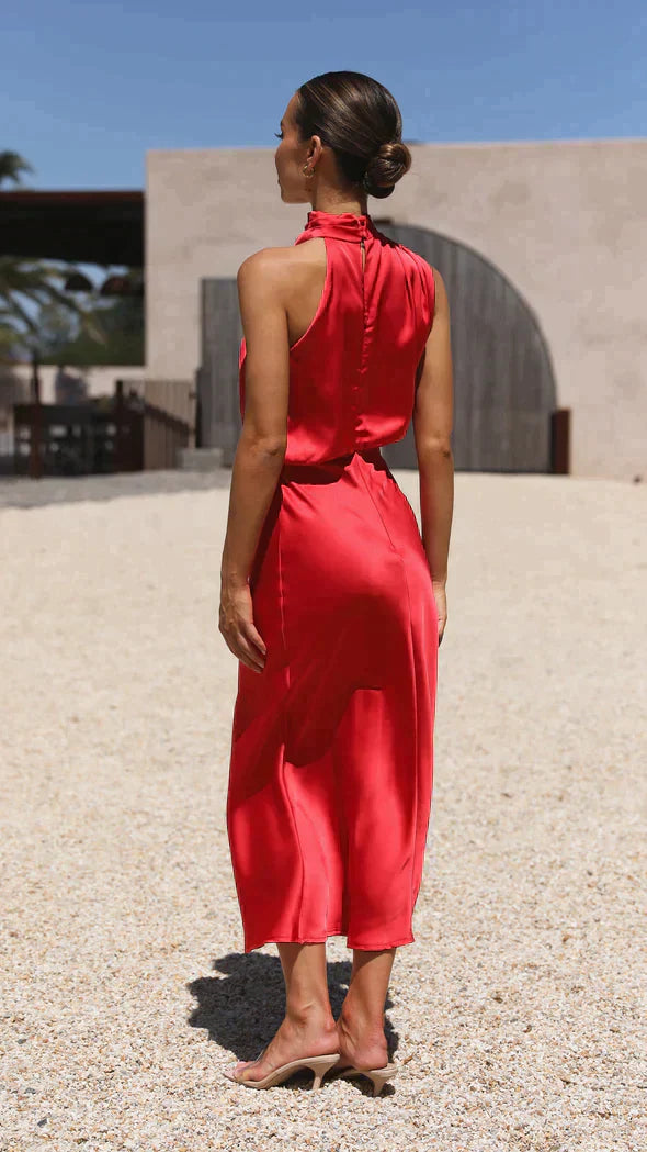 Women's long shimmer dress with fitted bodice