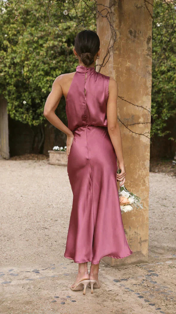 Women's long shimmer dress with fitted bodice