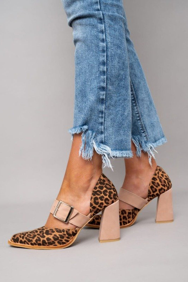 Women's Mary Jane shoes with single buckle strap