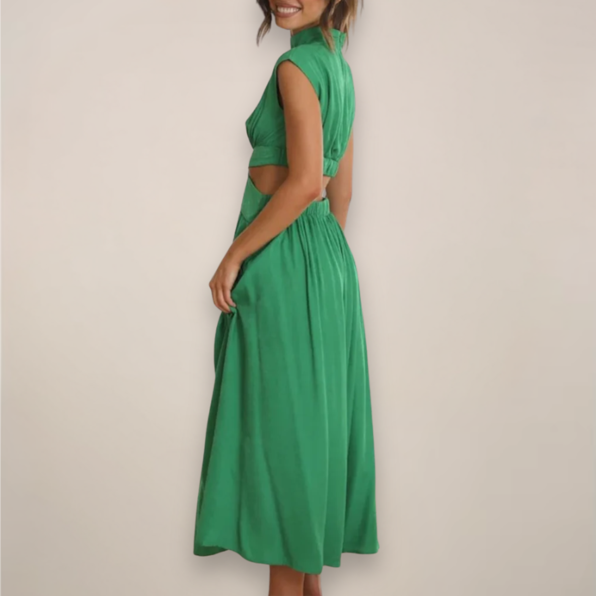 Women's maxi dress with cap sleeves and cut-out waist