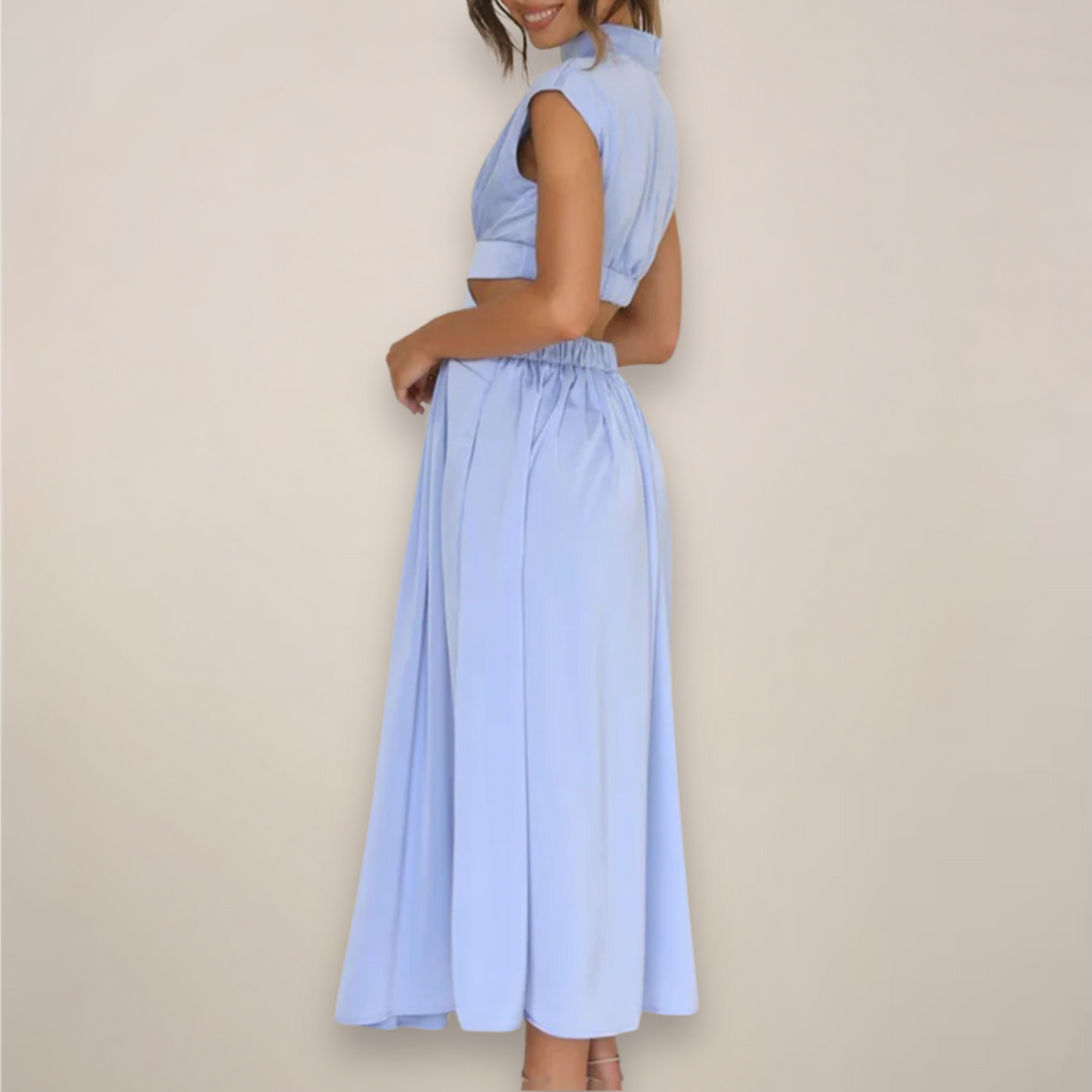 Women's maxi dress with cap sleeves and cut-out waist