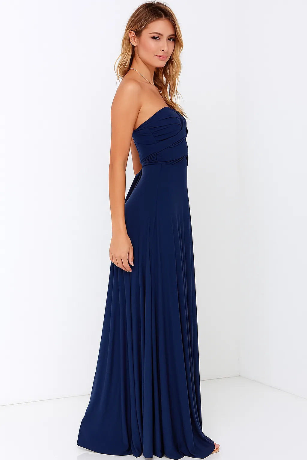 Women's midi cocktail dress with fitted bodice