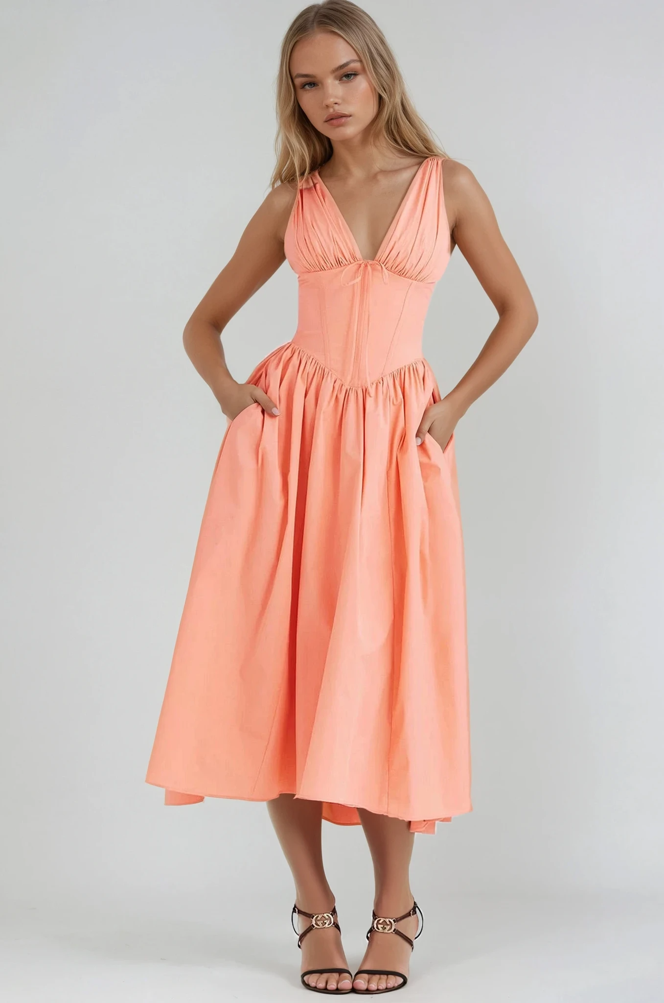Women's midi dress with short sleeves and round neckline