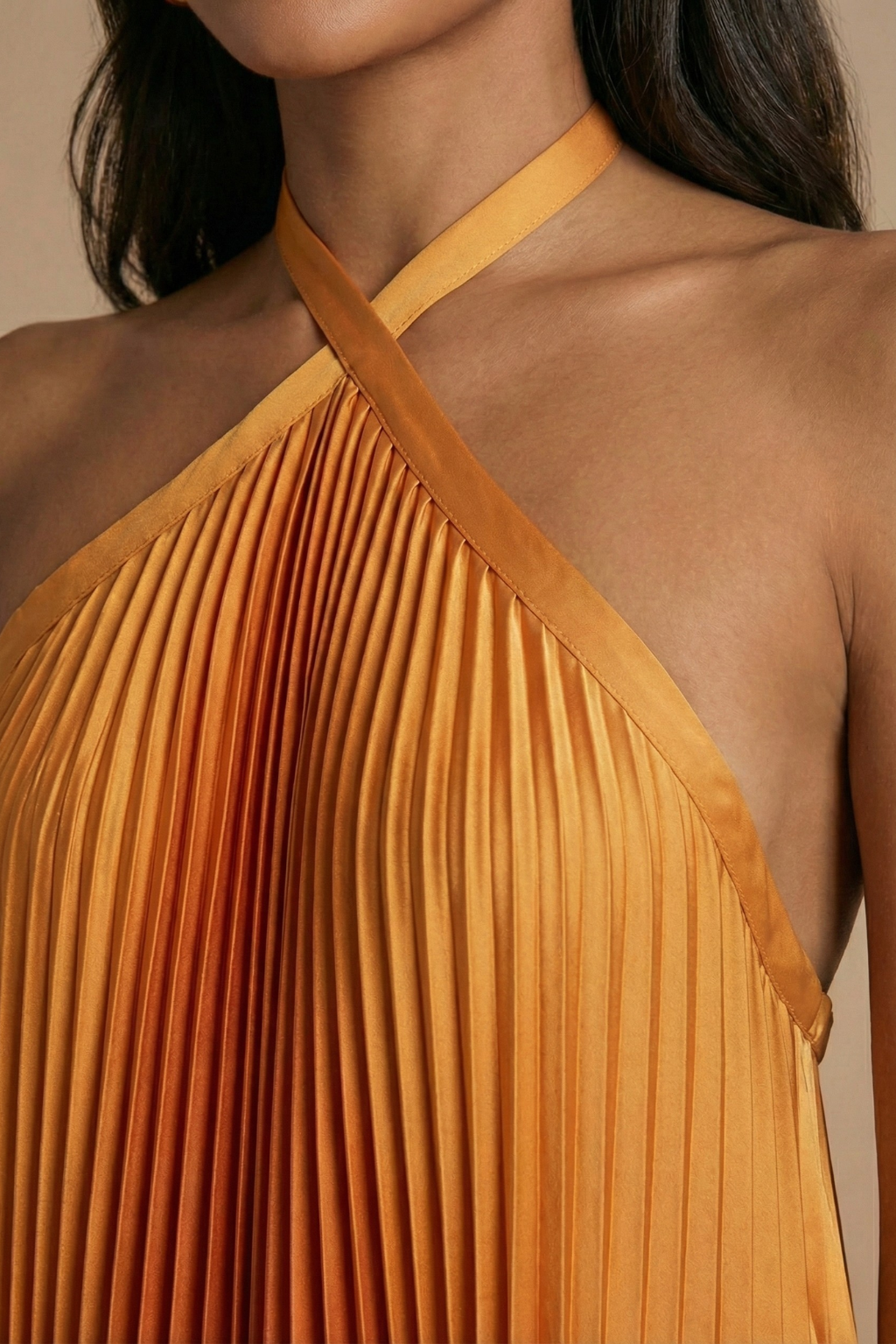 Women's open back halter neck pleated maxi dress with tie closure