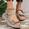 Women's platform sandals with Velcro fastening and open toe