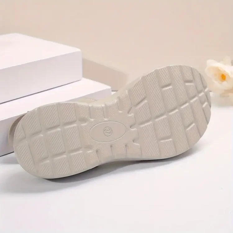 Women's platform sandals with Velcro fastening and open toe