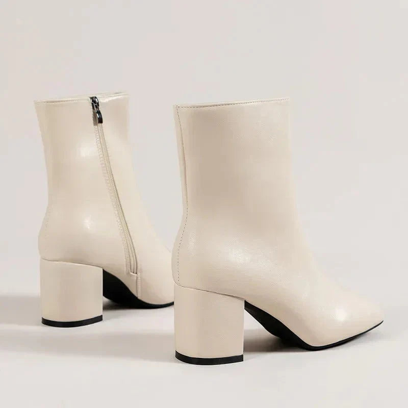Women's pointed-toe ankle boots with block heel and side zip