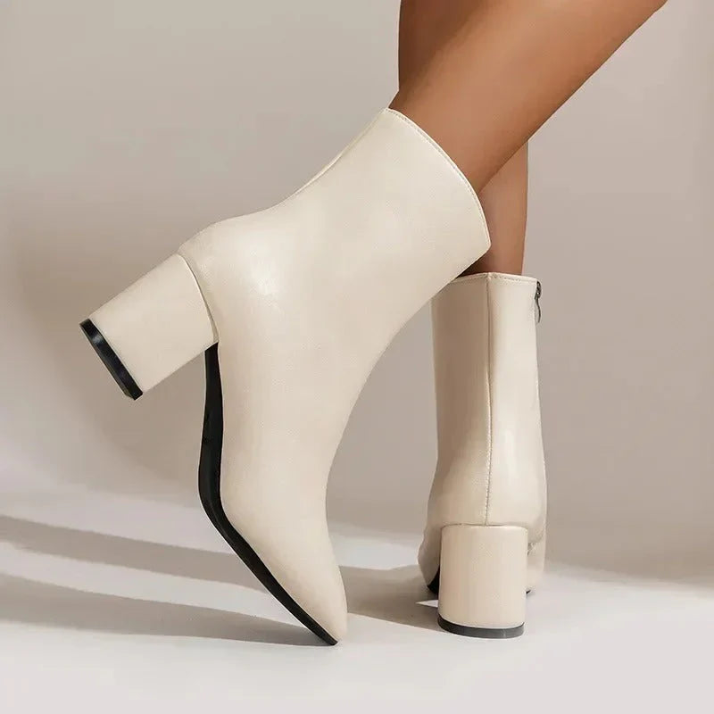 Women's pointed-toe ankle boots with block heel and side zip