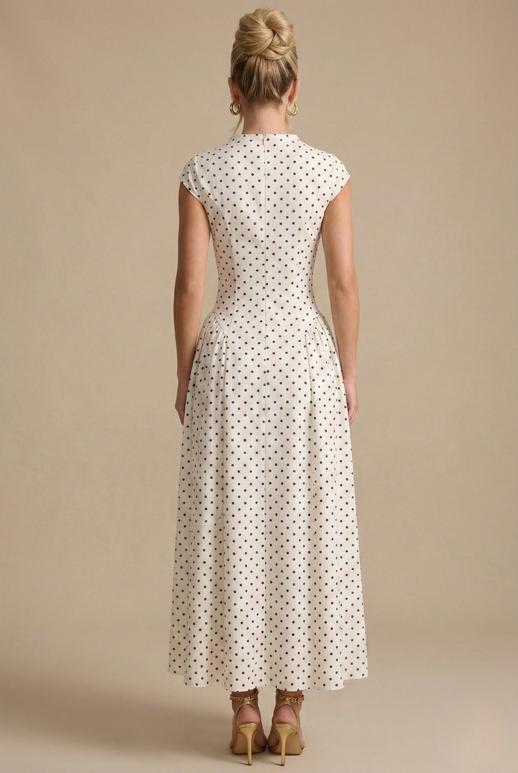 Women's polka dot maxi dress with high neck and cap sleeves