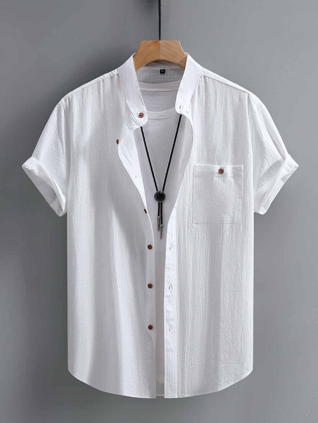 Men's short-sleeve button-up shirt