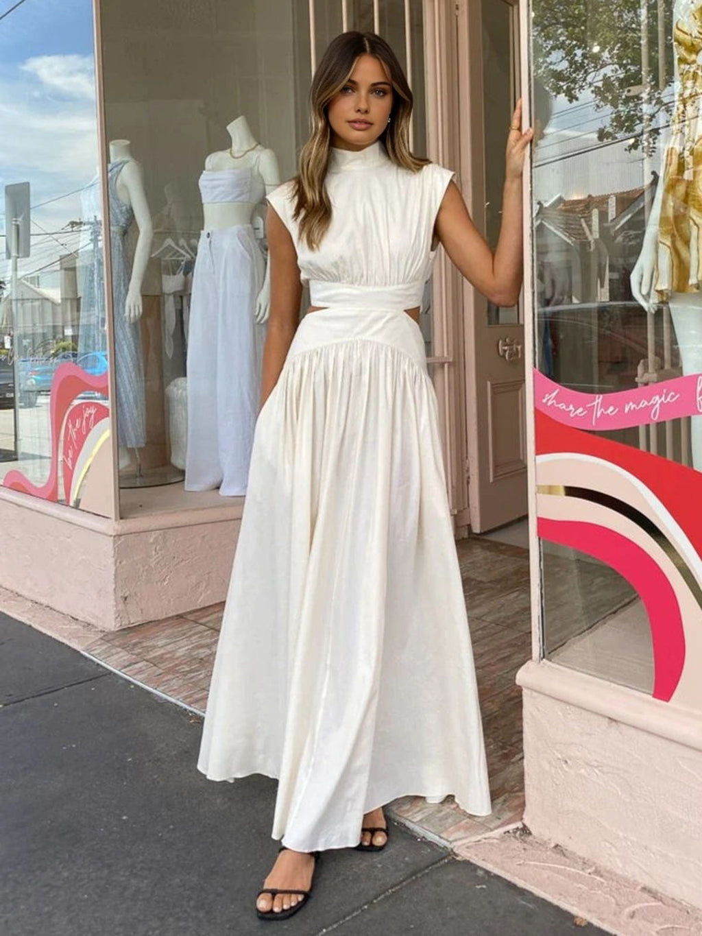 Women's sleeveless mock neck maxi dress