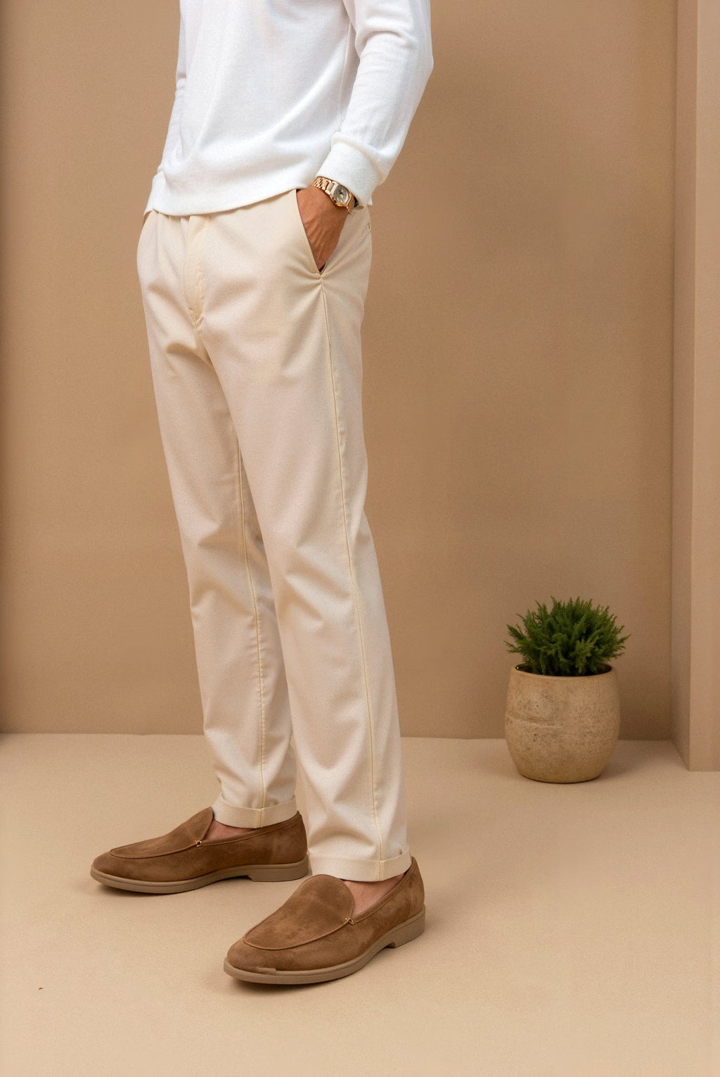 Men's slip-on loafers with low heel