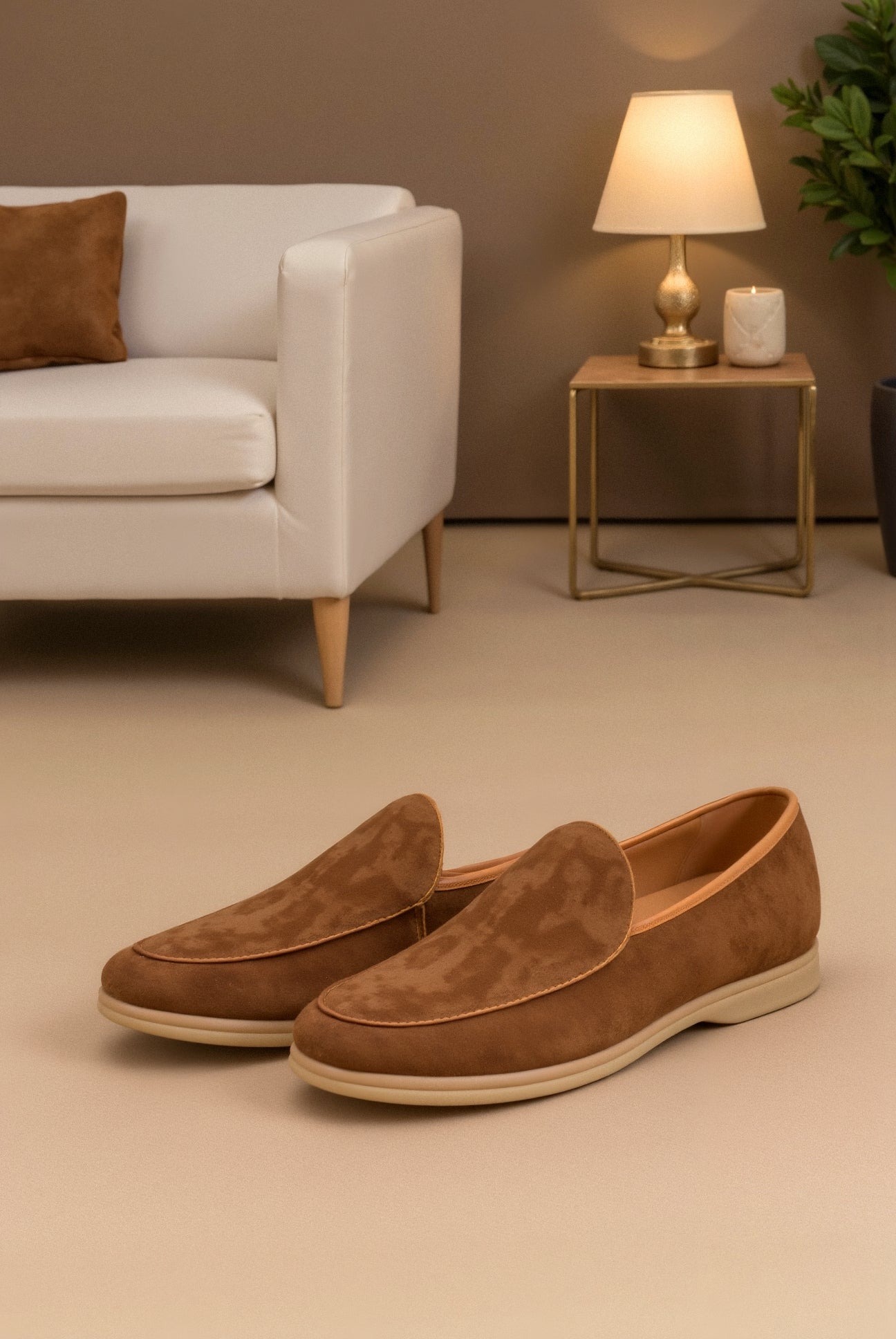 Men's slip-on loafers with low heel