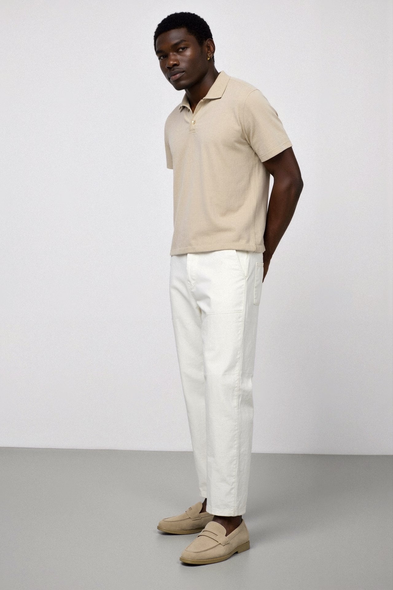 Men's slip-on loafers with low-profile sole