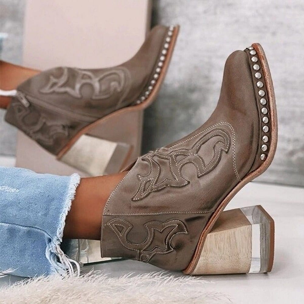 Women's western boots with block heel